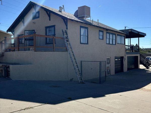 1928 Sunshine Terrace SE, Albuquerque, NM 87106