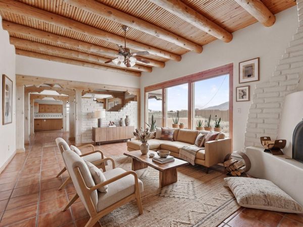 6608 Loma Larga Road , Corrales, NM 87048