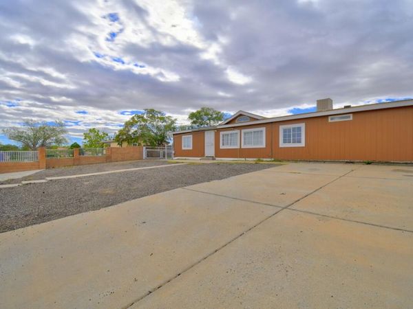3012 Don Luciano Road SW, Albuquerque, NM 87121