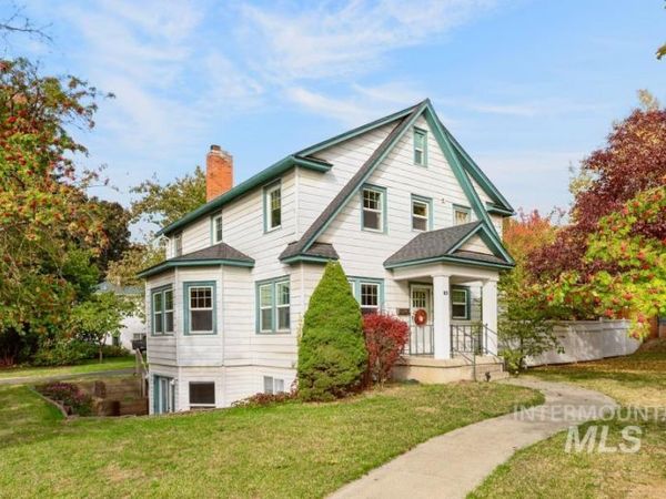 101 N Hayes St., Moscow, ID 83843