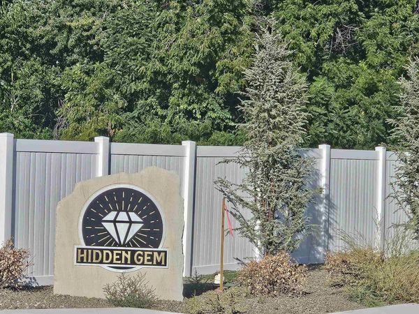 708 Hidden Gem Court, Emmett, ID 83617