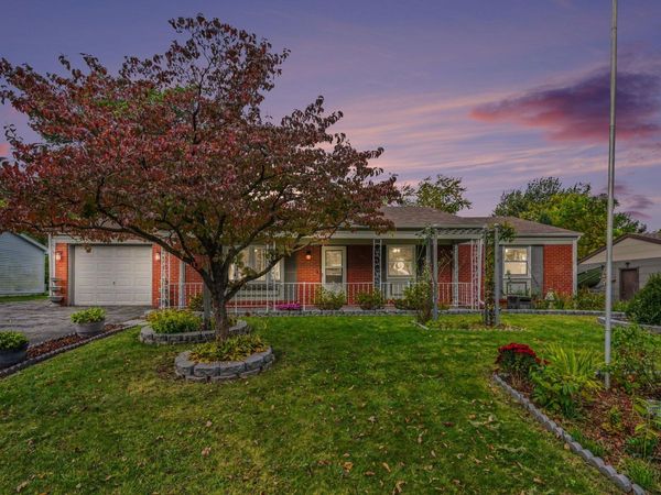 774-1 Devonshire Road , Valparaiso, IN 46385