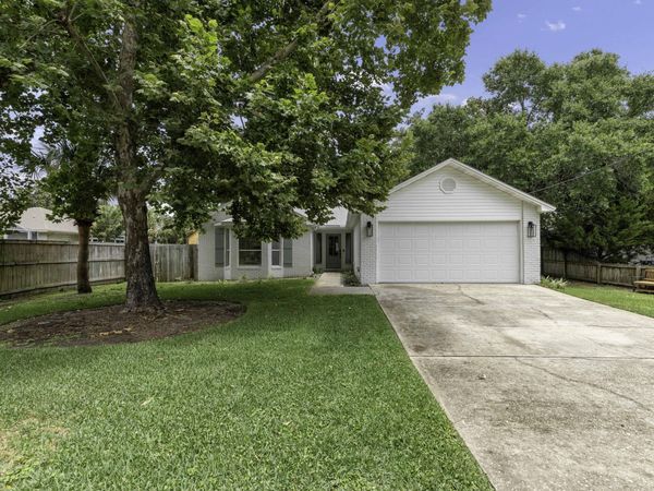 103 SE Walkedge Drive, Fort Walton Beach, FL 32548