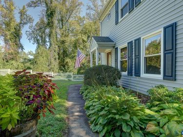 2401 BENNINGTON RD , Charlottesville, VA 22901
