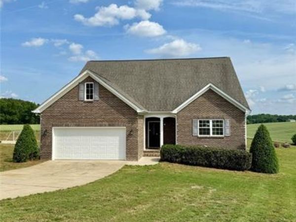 4048 Avis Way , Monroe, NC 28110