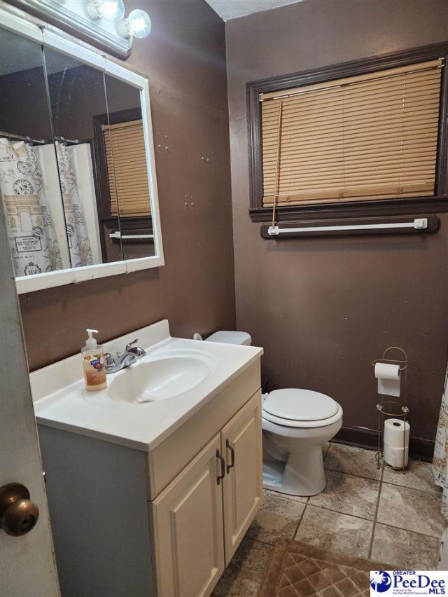 348 Carlisle Photo 25