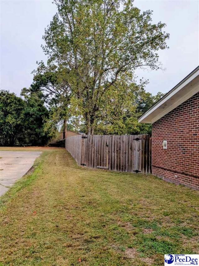 348 Carlisle Photo 28