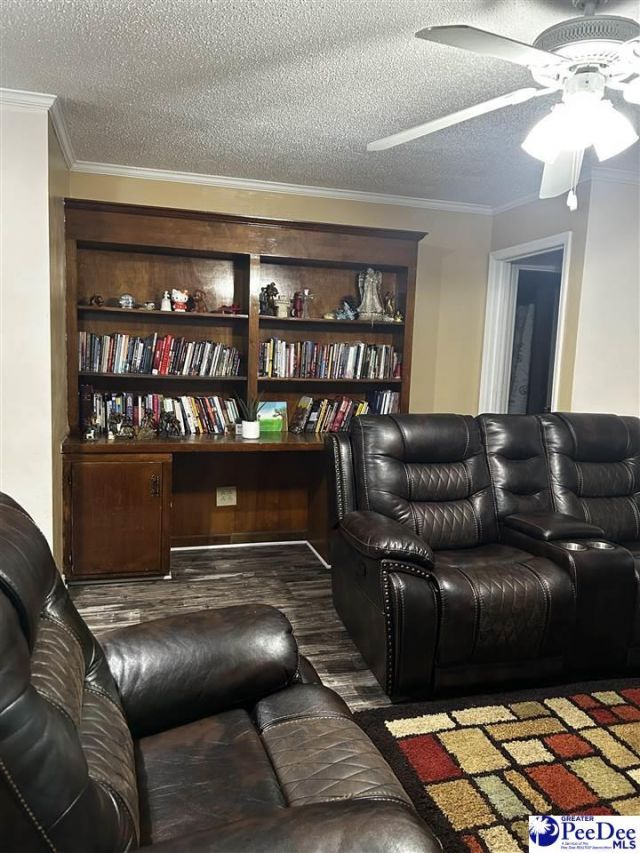 348 Carlisle Photo 6