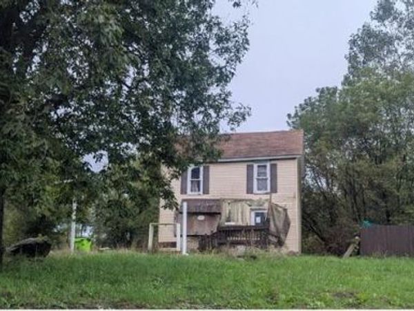 7551 Nollar Road, Whitmore Lake, MI 48189