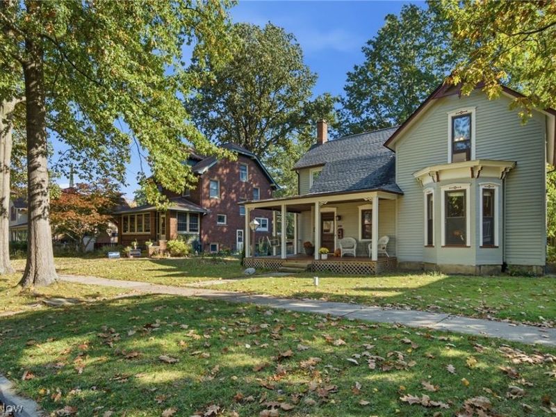 138 Seminary Street, Berea, OH 44017 Photo 2
