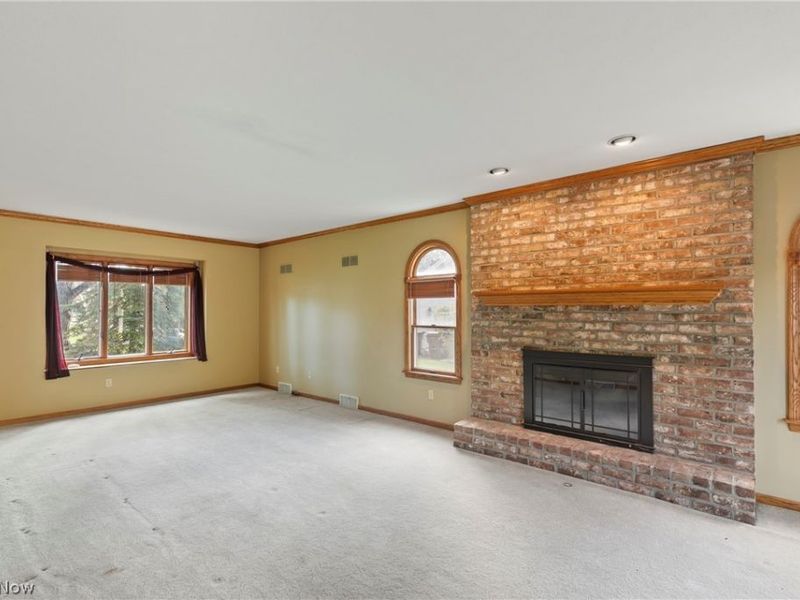 7902 Kerrybrooke Trail, Poland, OH 44514 Photo 4