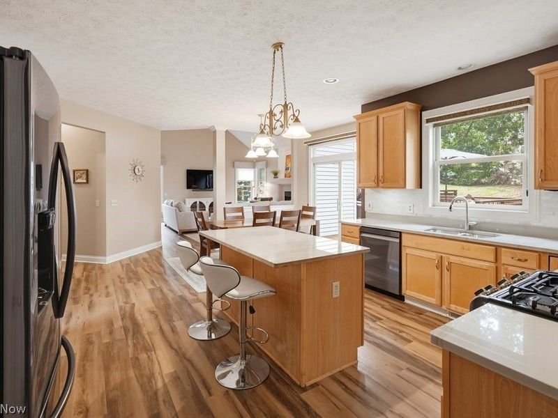 15295 Old Oak Drive, Strongsville, OH 44149 Photo 14