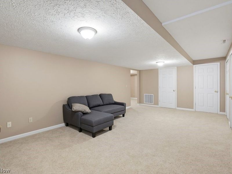 15295 Old Oak Drive, Strongsville, OH 44149 Photo 39