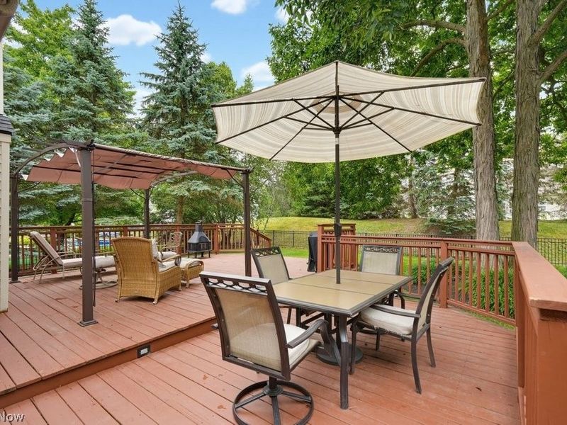 15295 Old Oak Drive, Strongsville, OH 44149 Photo 44