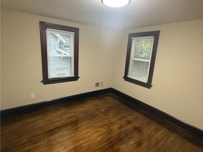 422 N Firestone Boulevard, Akron, OH 44301 Photo 29