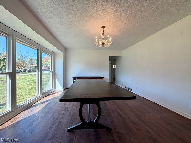 12803 Lynn Drive, Chesterland, OH 44026 Photo 4