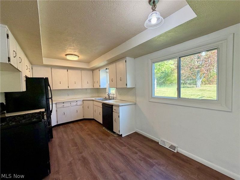 12803 Lynn Drive, Chesterland, OH 44026 Photo 8