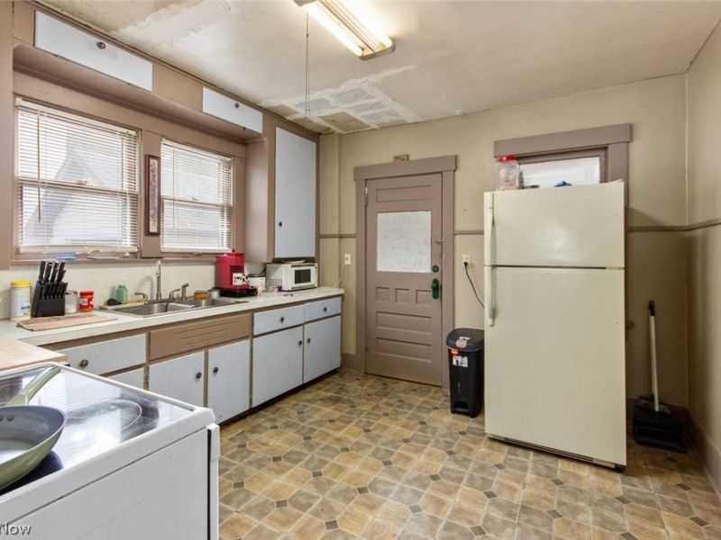 1500 34th Street NW, Canton, OH 44709 Photo 7