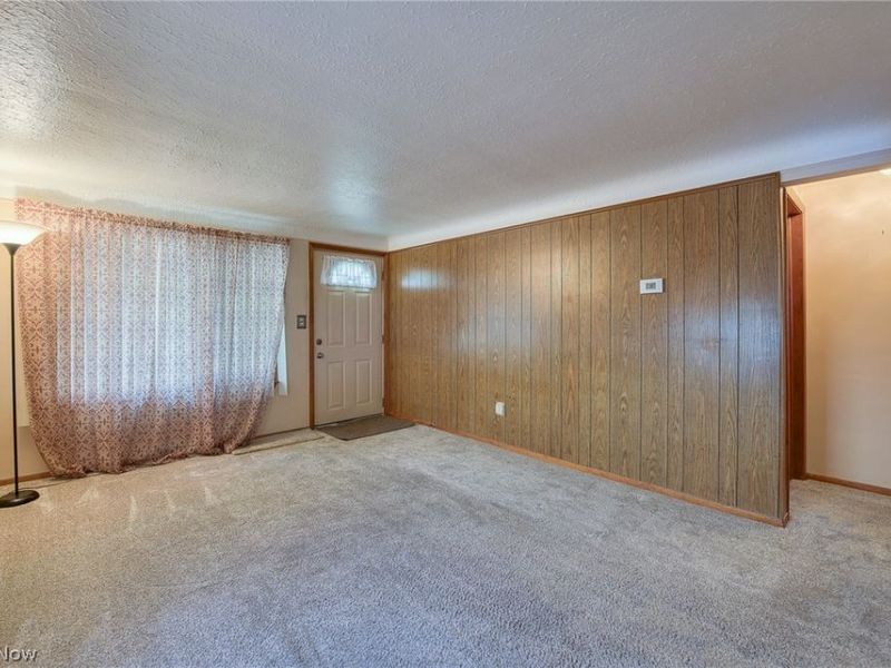 1294 E 351st Street, Eastlake, OH 44095 Photo 4