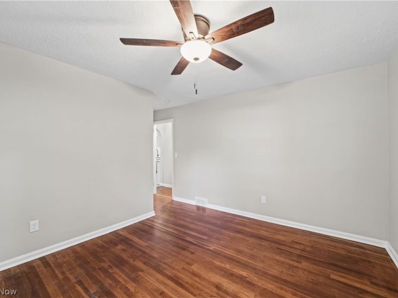 3292 Helmsdale Drive, Akron, OH 44312 Photo 19
