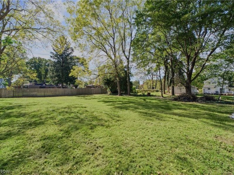3292 Helmsdale Drive, Akron, OH 44312 Photo 26
