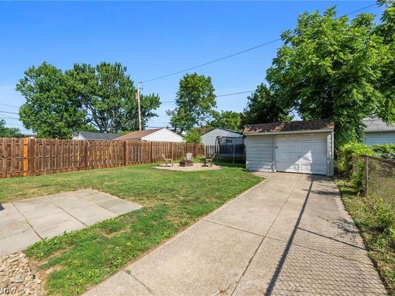 9310 Orchard Avenue, Brooklyn, OH 44144 Photo 28