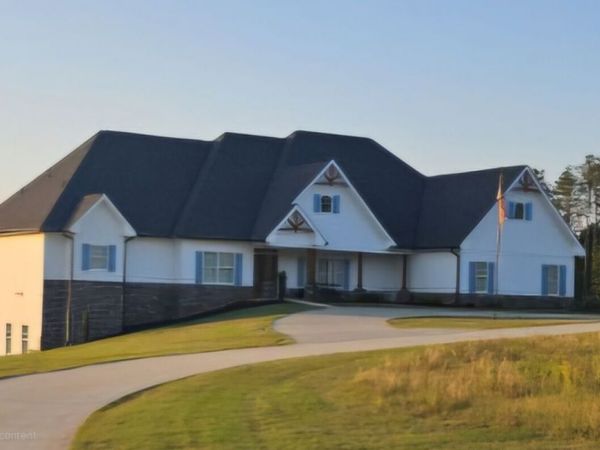433 Clover Drive, Social Circle, GA 30025