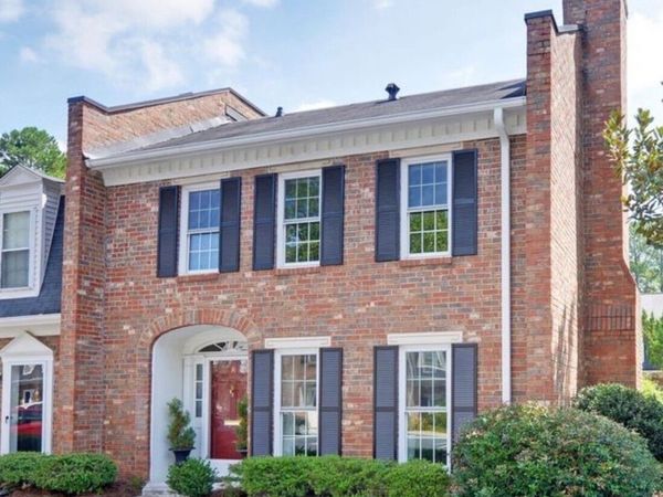 16 Palace Green Place NW, Atlanta, GA 30318