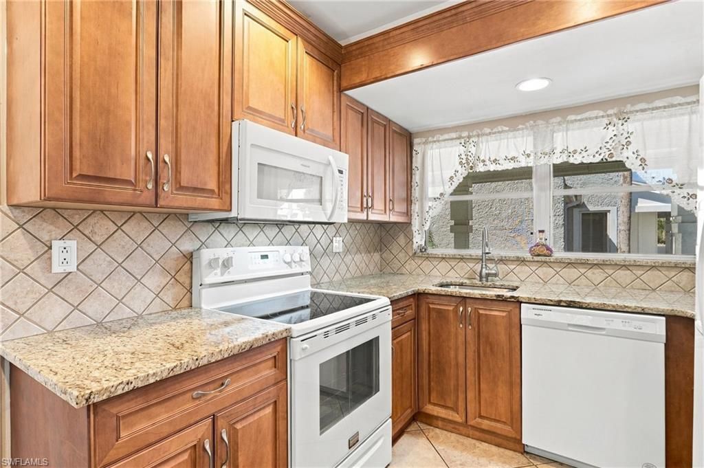 31 Watercolor Way , Unit 31, Naples, FL 34113 Photo