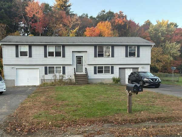 140-142 Bourne Street, Palmer, MA 01080