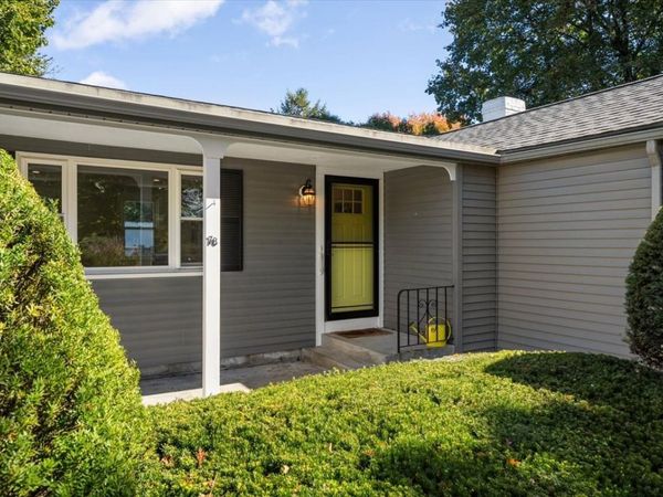 78 Salem End Lane, Framingham, MA 01702