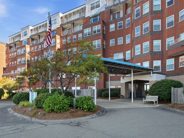 9 Park Ave, Unit 517, Hull, MA 02045