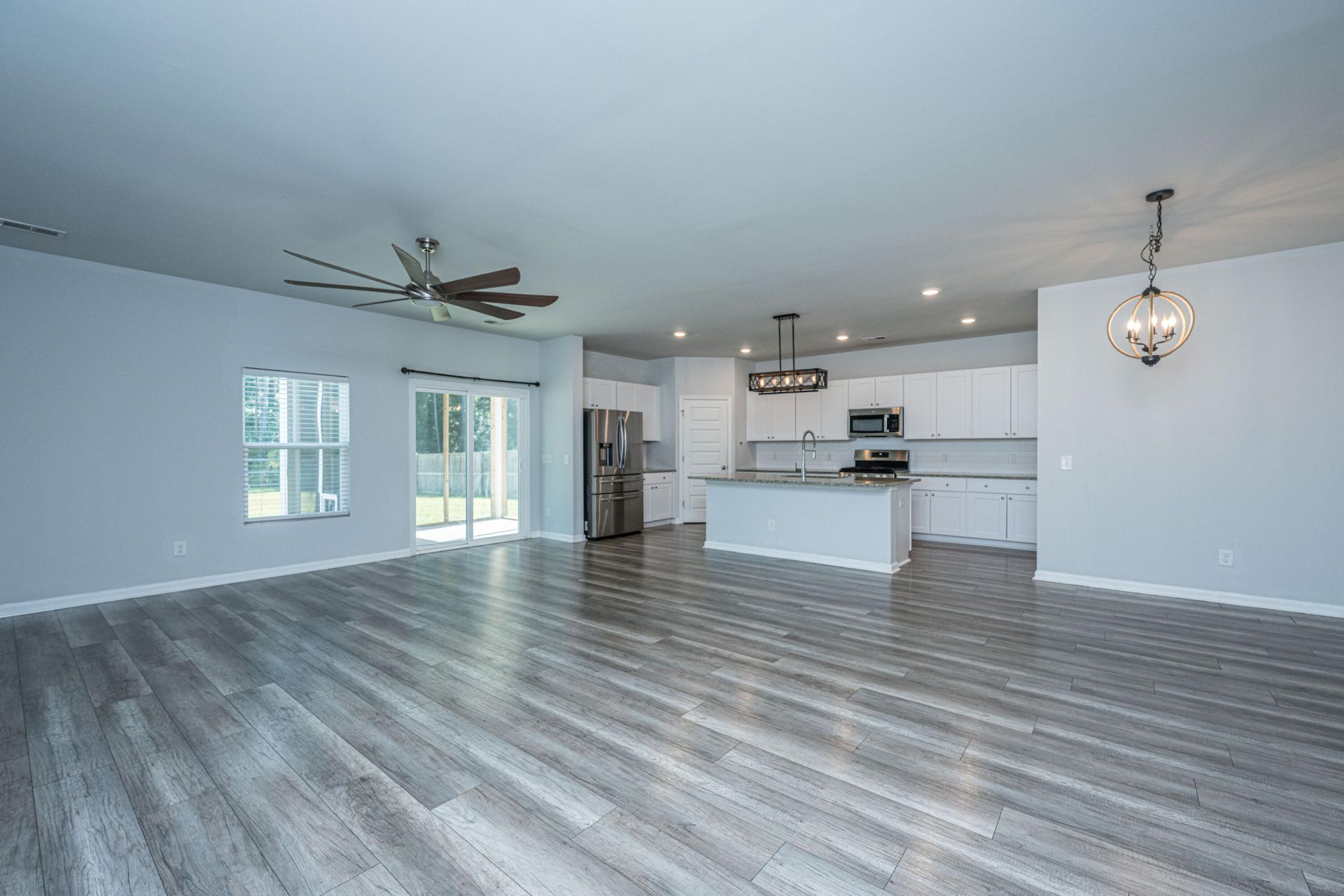 573 Spanish Wells Road Photo 4