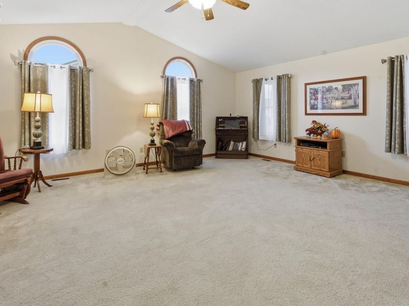 26 Katlyn Drive, Fremont, OH 43420 Photo 4
