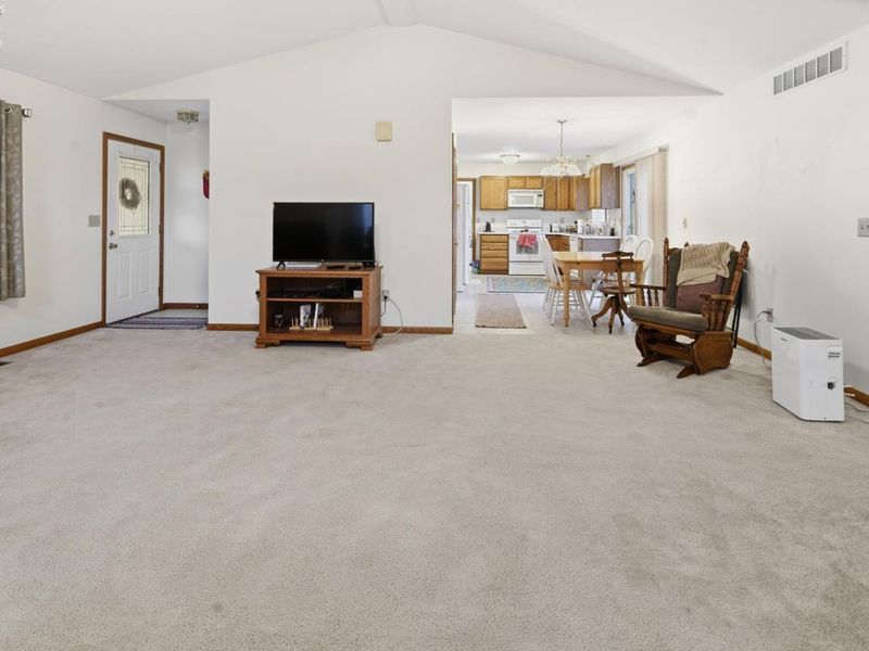 26 Katlyn Drive, Fremont, OH 43420 Photo 8