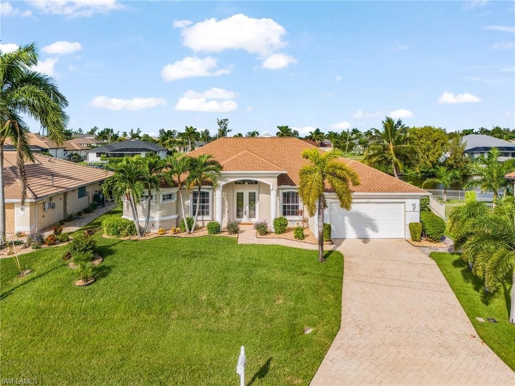 128 NW 37th Pl, Cape Coral, FL 33993 Photo