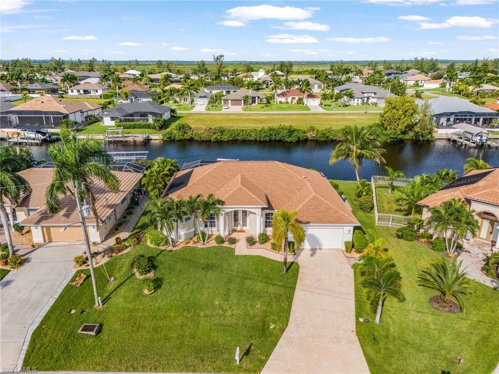 128 NW 37th Pl, Cape Coral, FL 33993 Photo