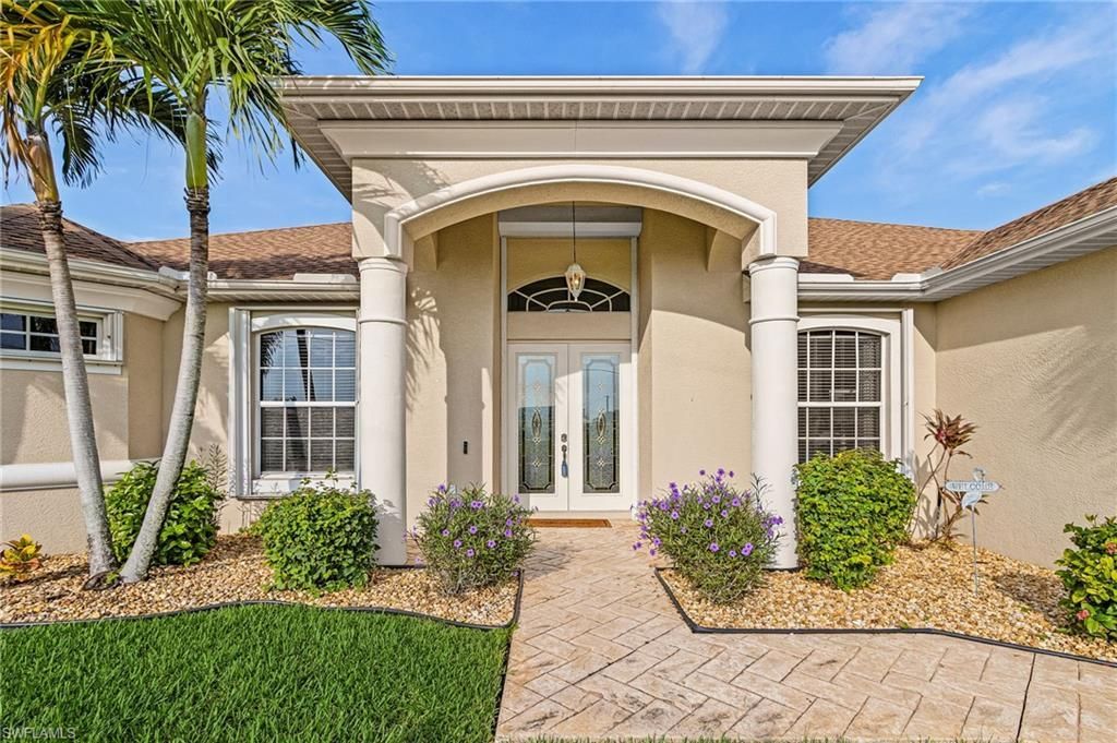 128 NW 37th Pl, Cape Coral, FL 33993 Photo