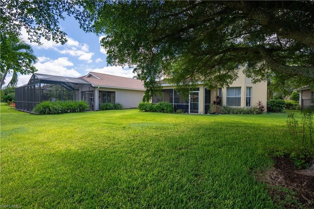 3582 Malagrotta Cir, Cape Coral, FL 33909 Photo