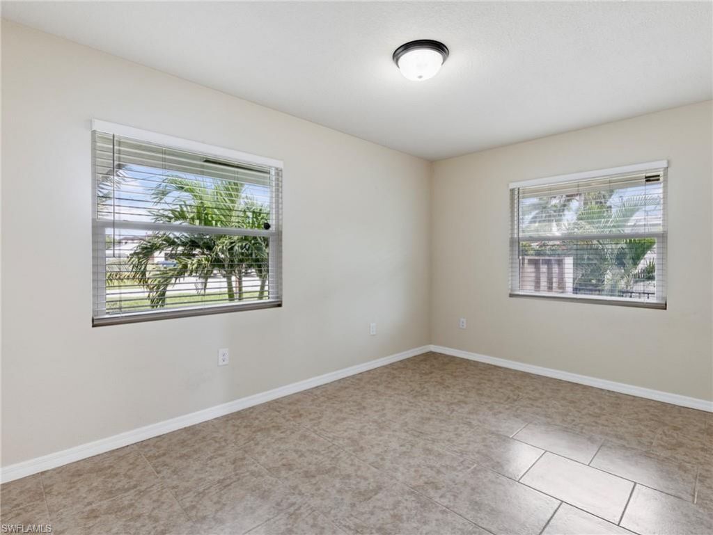 12755 Brewster Dr, Fort Myers, FL 33908 Photo