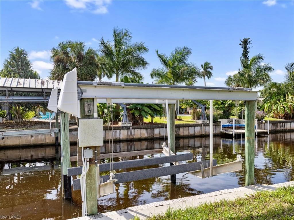 12755 Brewster Dr, Fort Myers, FL 33908 Photo