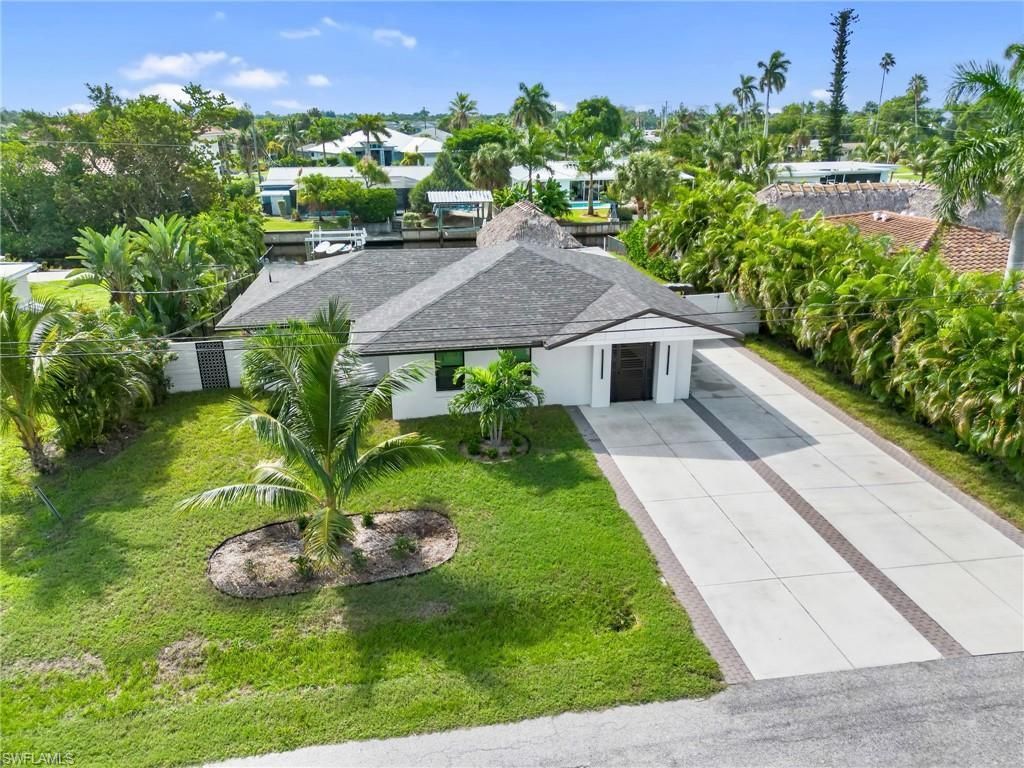 12755 Brewster Dr, Fort Myers, FL 33908 Photo