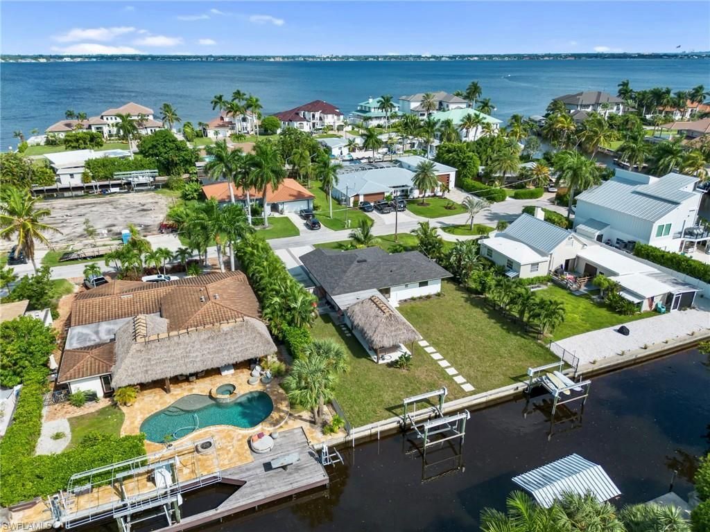 12755 Brewster Dr, Fort Myers, FL 33908 Photo