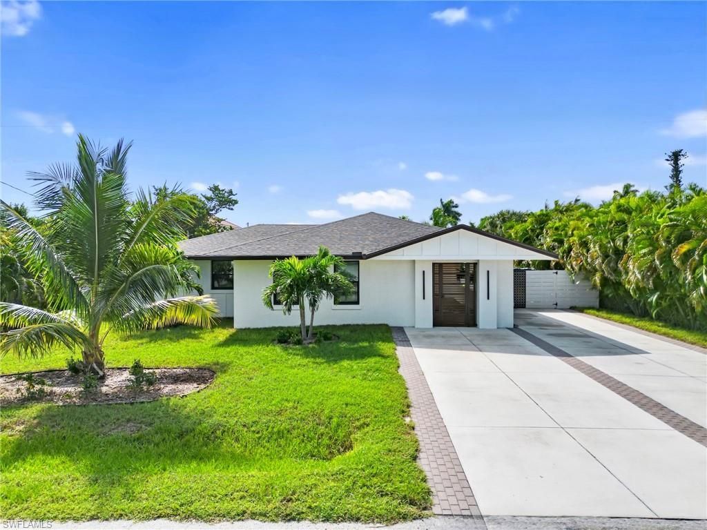 12755 Brewster Dr, Fort Myers, FL 33908 Photo