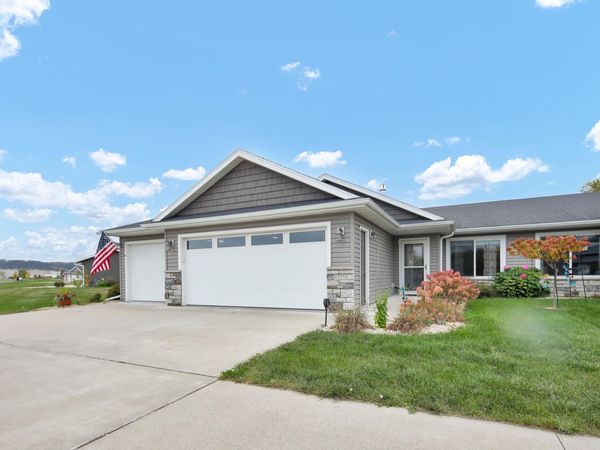 1235 N 10th Street , Lake City, MN 55041