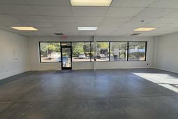 3208 Mill Street  photo 4