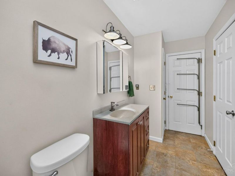 4229 Cannon Gate Drive, Union Township, OH 45245 Photo 14