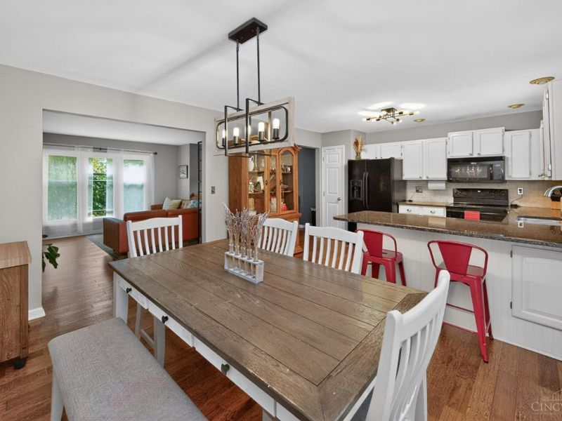 4229 Cannon Gate Drive, Union Township, OH 45245 Photo 6