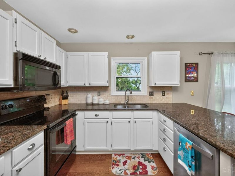 4229 Cannon Gate Drive, Union Township, OH 45245 Photo 9