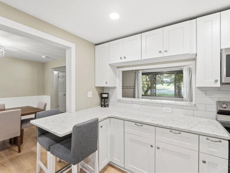 6996 Gary Lee Drive, West Chester, OH 45069 Photo 14